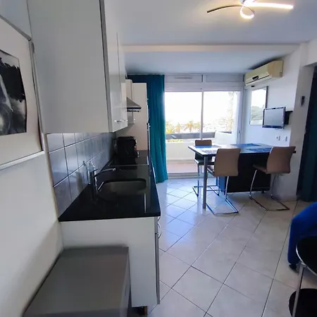 Naturiste Cap D'agde Port Nature 745 * Agde